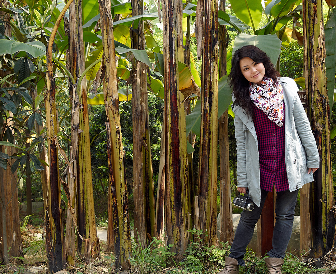 Luo Jing at the panda base