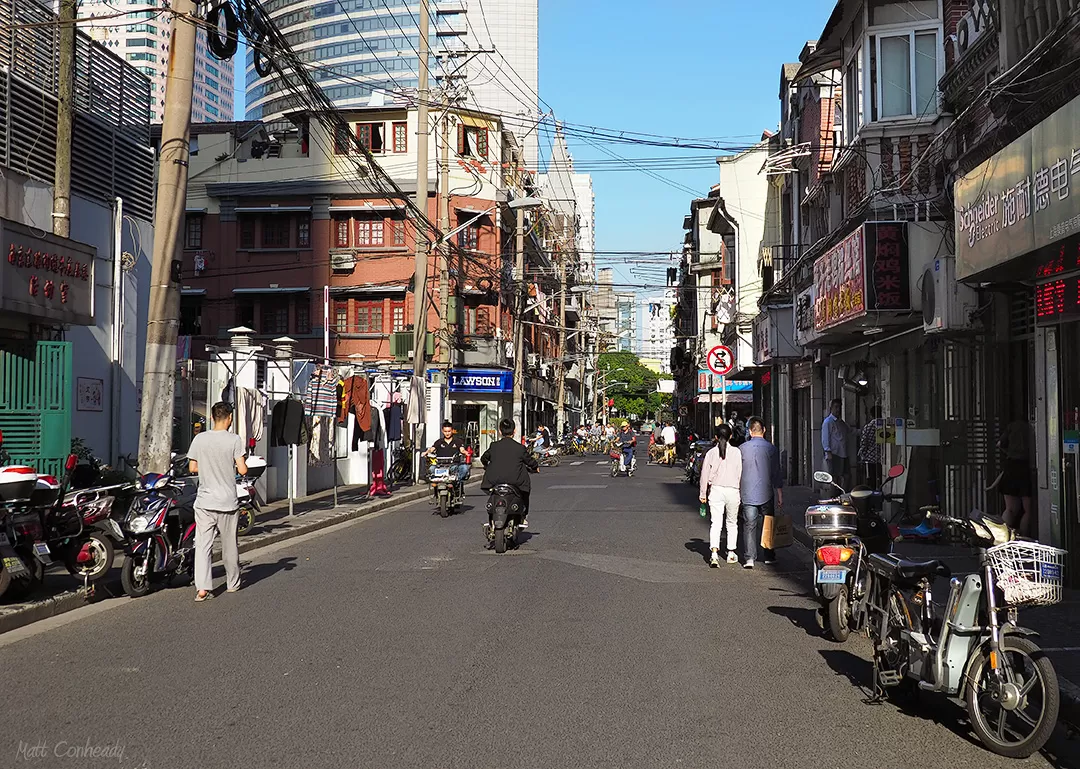 Street scene in Shanghai