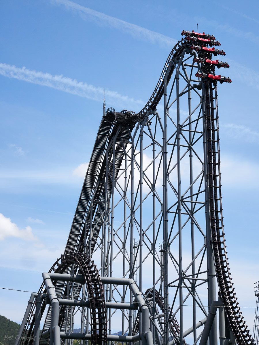 Eejaniaka Roller coaster in Fuji-Q highland