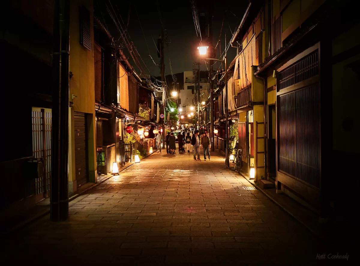 Kyoto night street photography