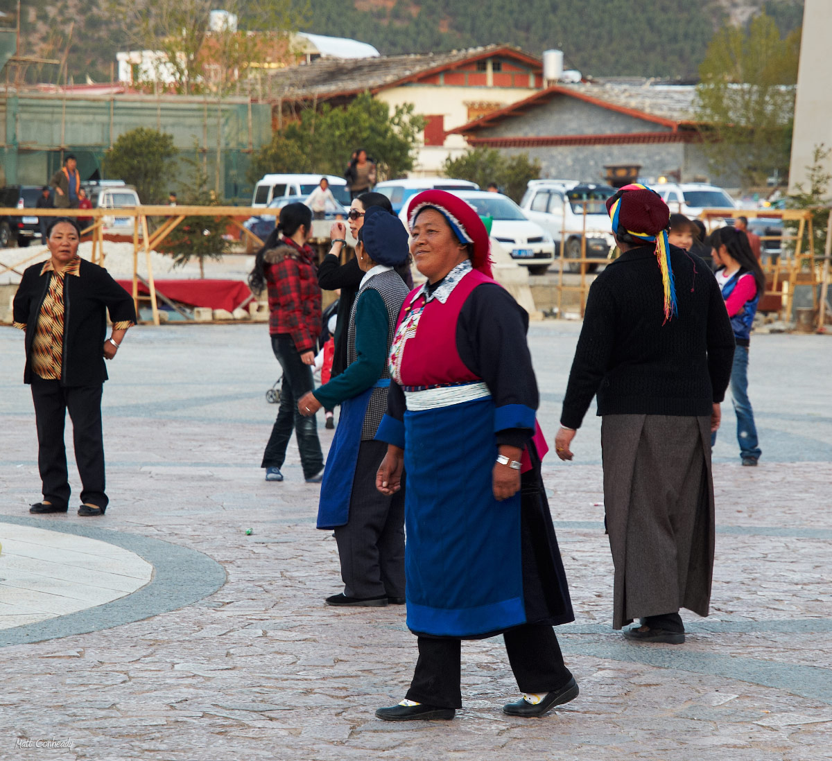 Tibetan women