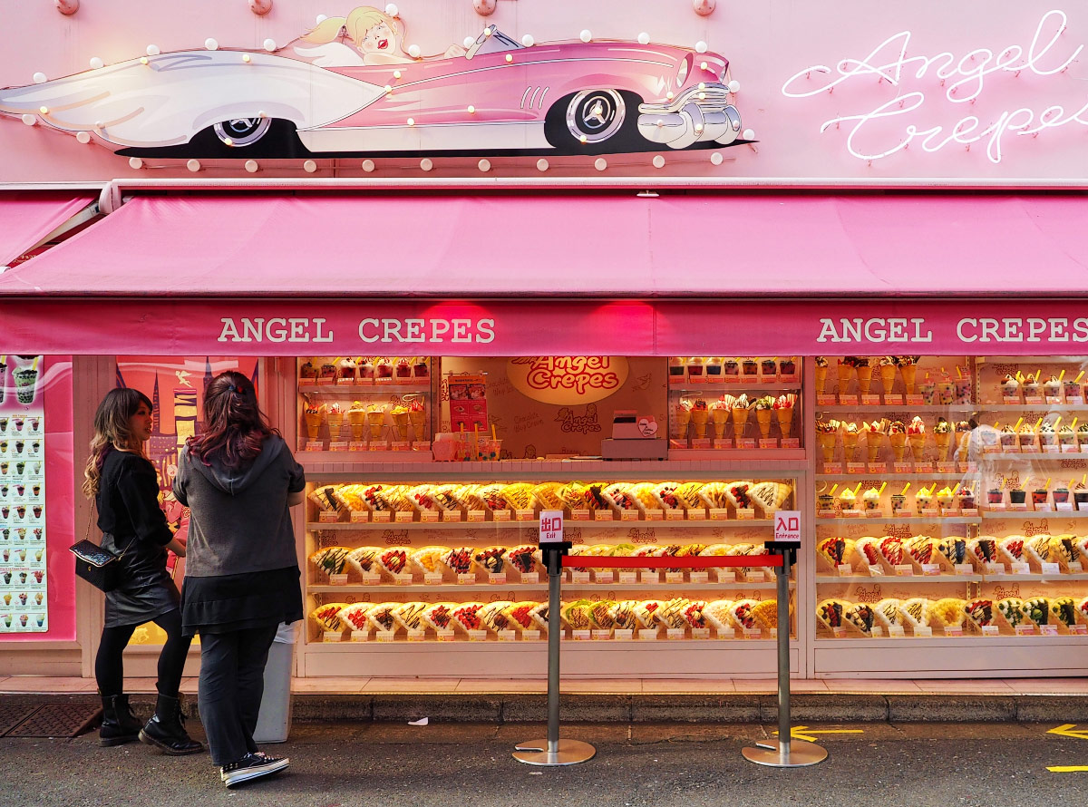 Angel Crepes shop in Tokyo